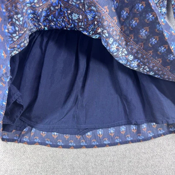 Vineyard Vines Fenwick Blue Smocked Square Neck Top Silk Blend Milkmaid M - Picture 2 of 9